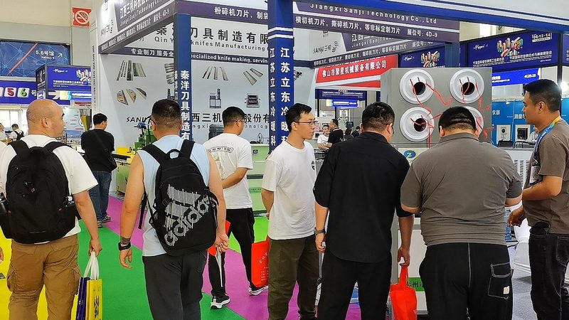 画册设计材质选择：揭秘专业级印刷的秘密**