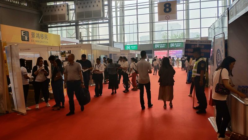 医院导视牌用不锈钢，选对工艺比选对牌子更重要